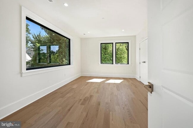 Building Photo - 5805 Massachusetts Ave