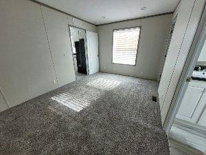 Building Photo - 145 Lynn Ln