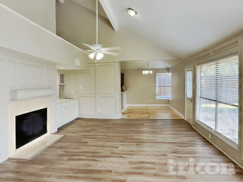 Building Photo - 3326 Doherty Pl