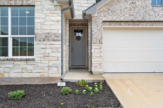 Building Photo - 13705 Mcarthur Dr