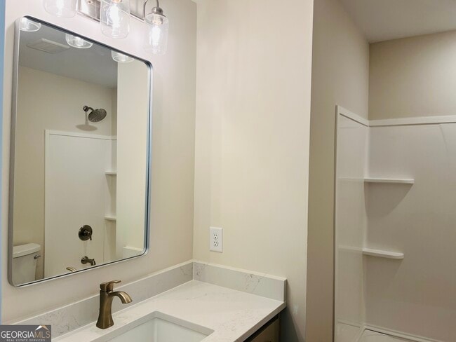 Building Photo - 103 Gardenia Ln