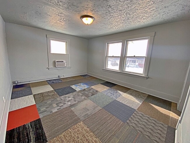 Building Photo - 3915 N 23rd St