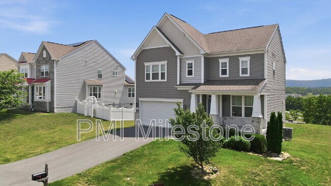 Building Photo - 371 Lookout Mountain Ct