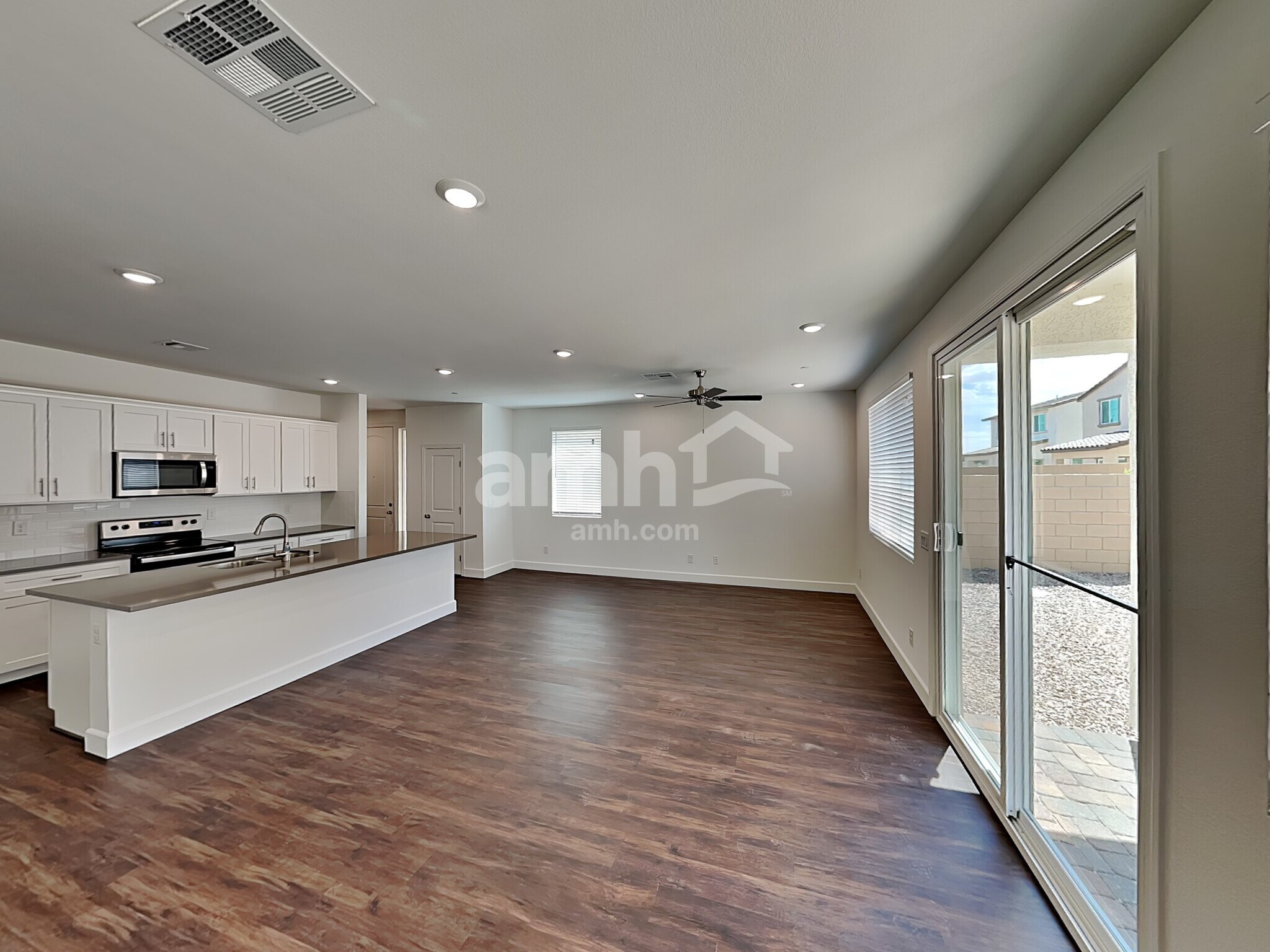 Building Photo - 106 Island Plumeria Ln