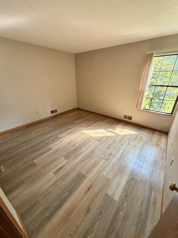 Building Photo - 4046 Saint Andrews Ct