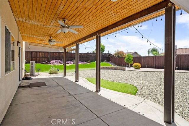 Building Photo - 22977 Delca Ln