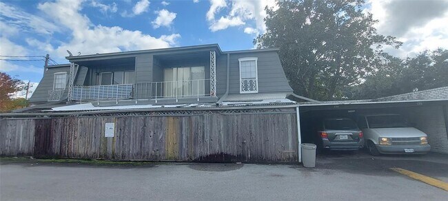 Building Photo - 9034 Rue Cambon St