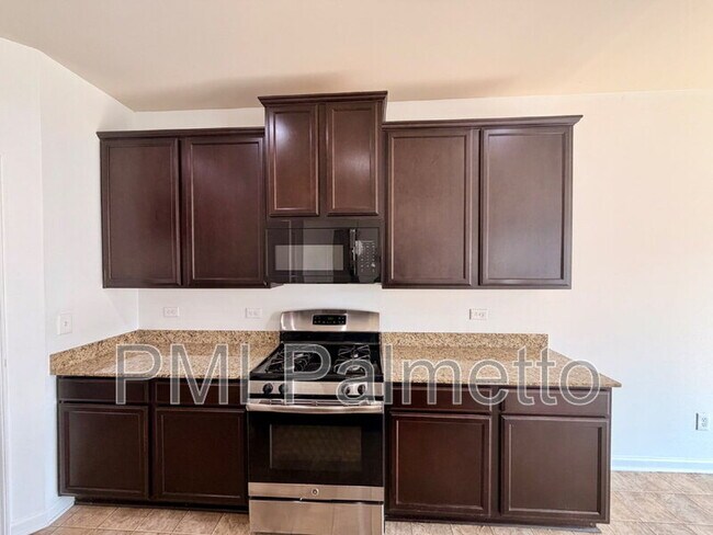 Building Photo - 141 Hay Meadow Ln