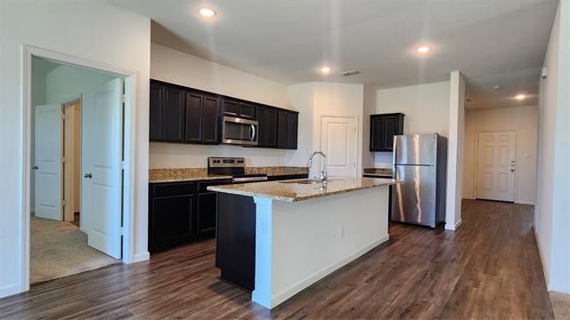 Building Photo - 305 Indian Creek