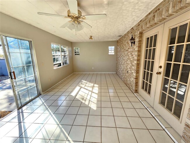 Building Photo - 2088 S Parkton Dr