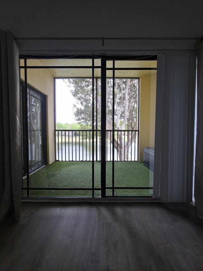 Building Photo - 2805 Veronia Dr
