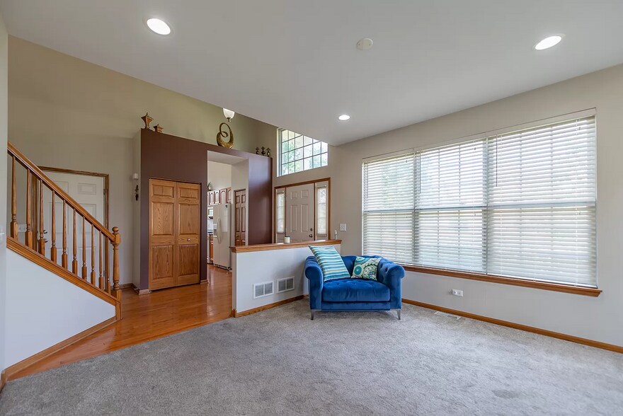 Building Photo - 168 Fountain Grass Cir