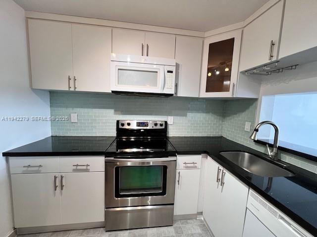 Building Photo - 498 NW 165th St