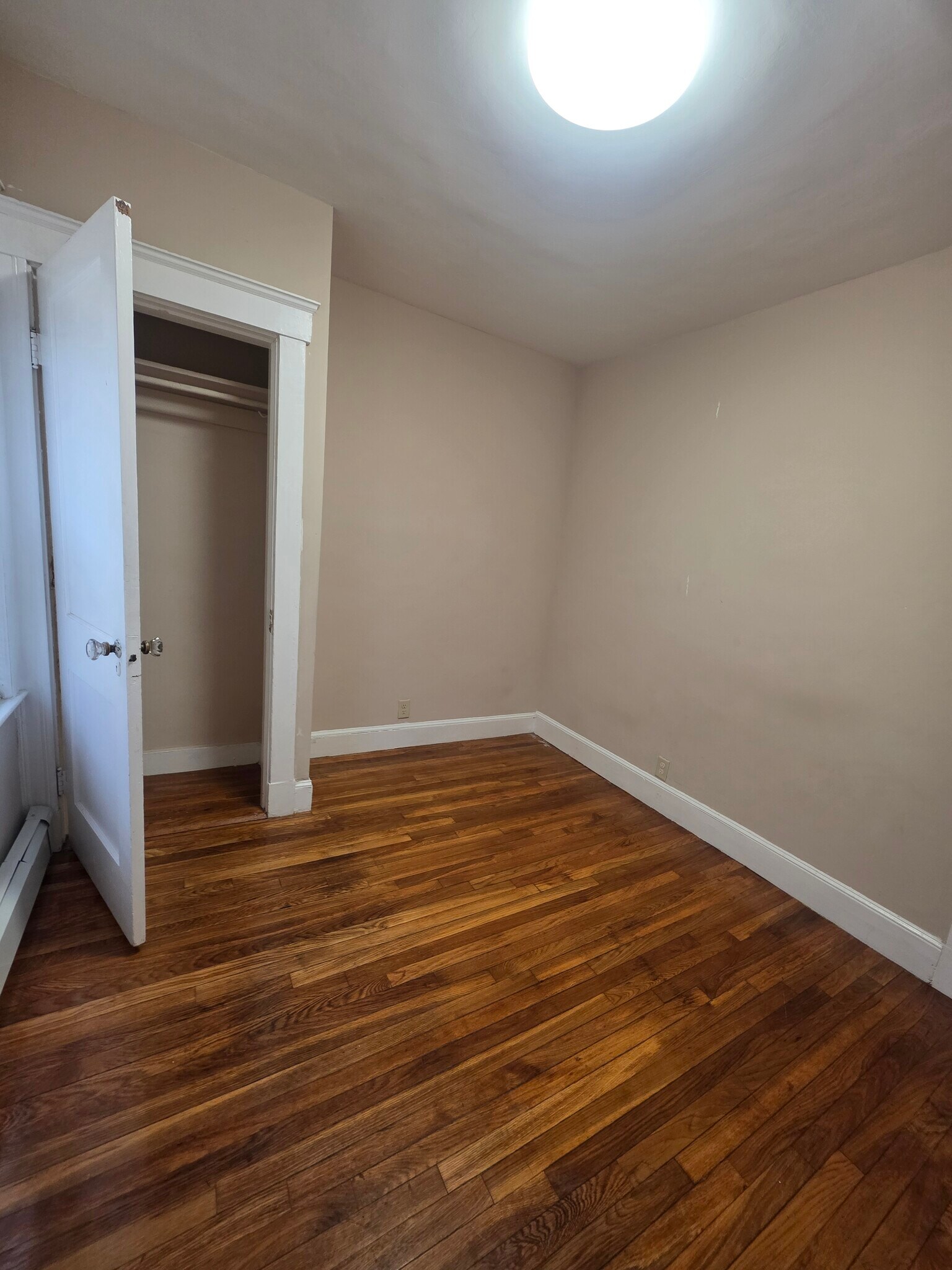 Building Photo - 14 Vera St