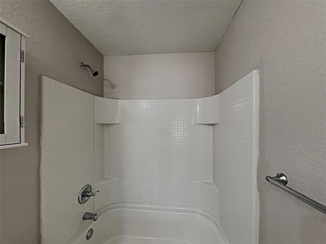 Building Photo - 632 Hutchins Dr