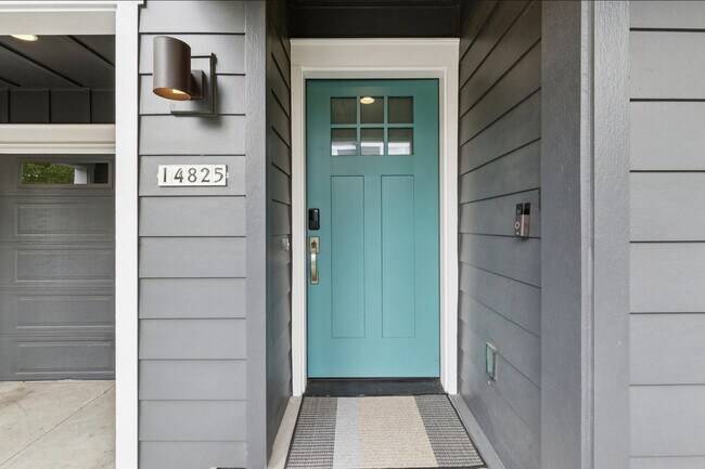 Building Photo - Unmatched Quality on Quiet Bethany Cul-de-sac!