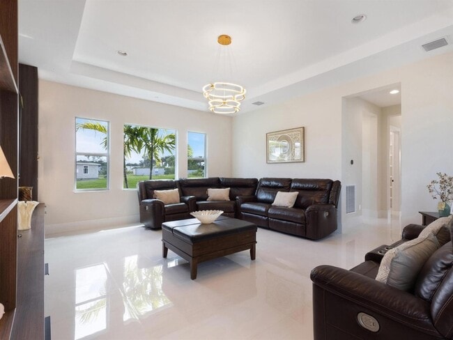 Building Photo - 9124 Coral Isles Cir