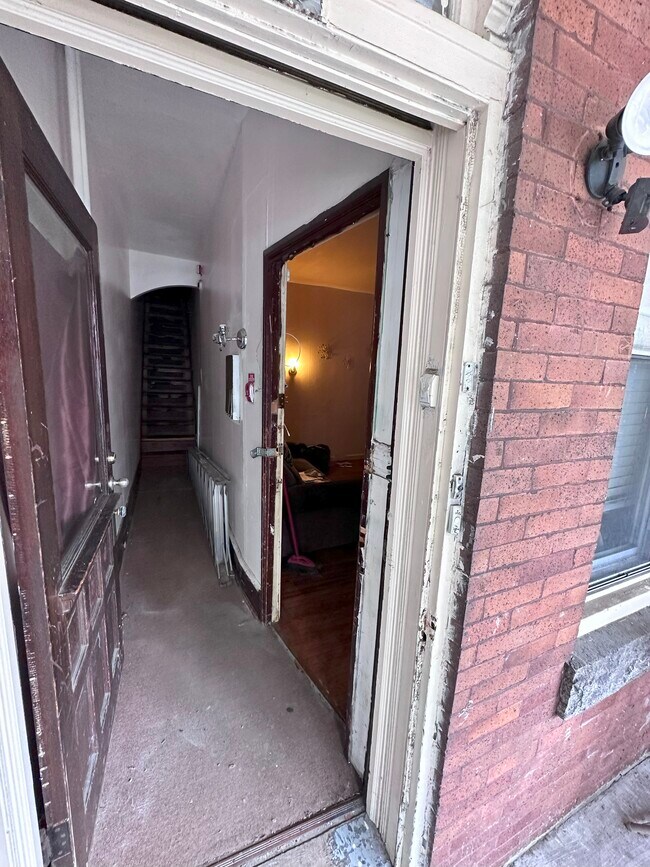 Building Photo - 250 W Olney Ave