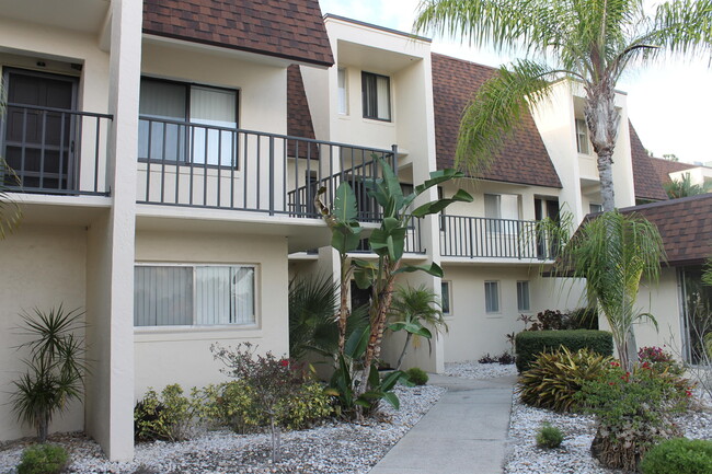 Primary Photo - 3680 Barna Ave