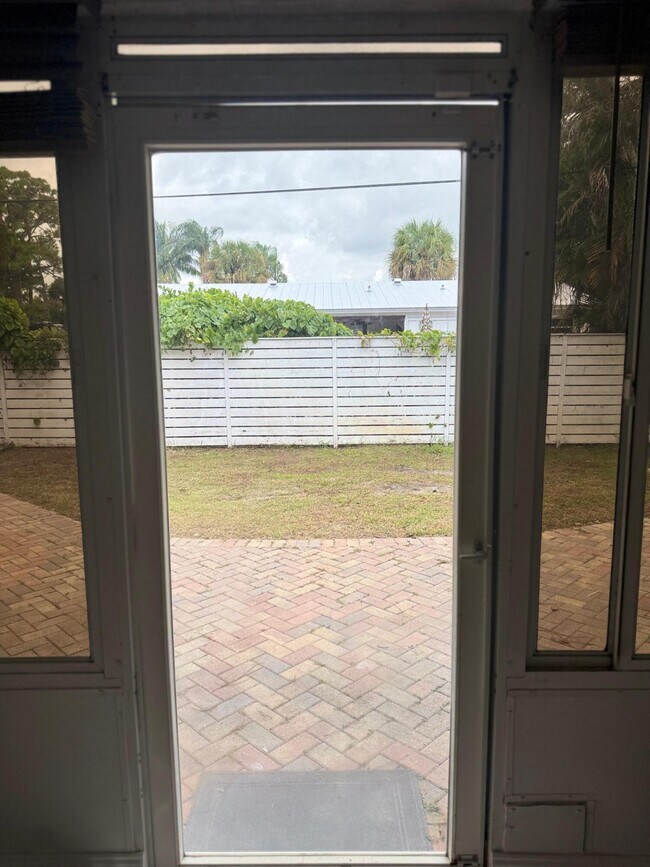 Building Photo - 7709 1st Terrace