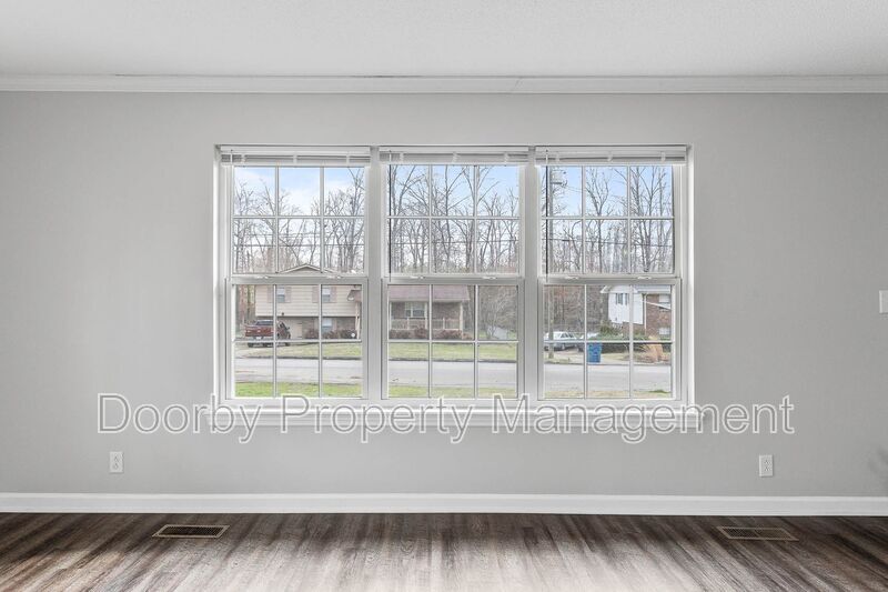 Building Photo - 181 Foster Dr