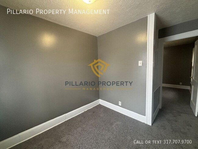 Building Photo - 706 N Bosart Ave