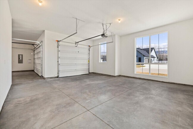 Building Photo - Brand New Home in The Estates of Dry Creek Ranch