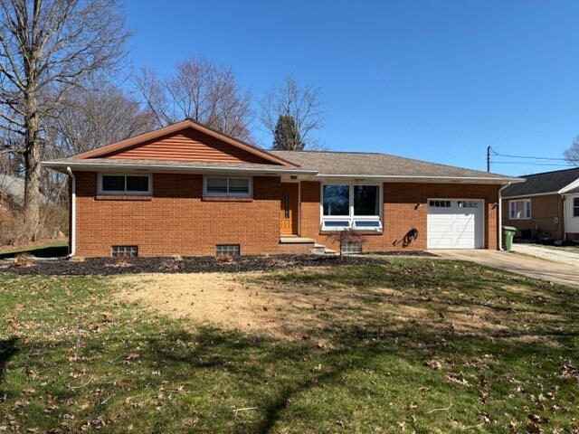 Building Photo - 195 Washburn Rd