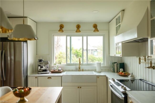 Building Photo - 1361 Elbow Rd