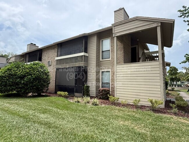 Building Photo - 10200 Belle Rive Blvd