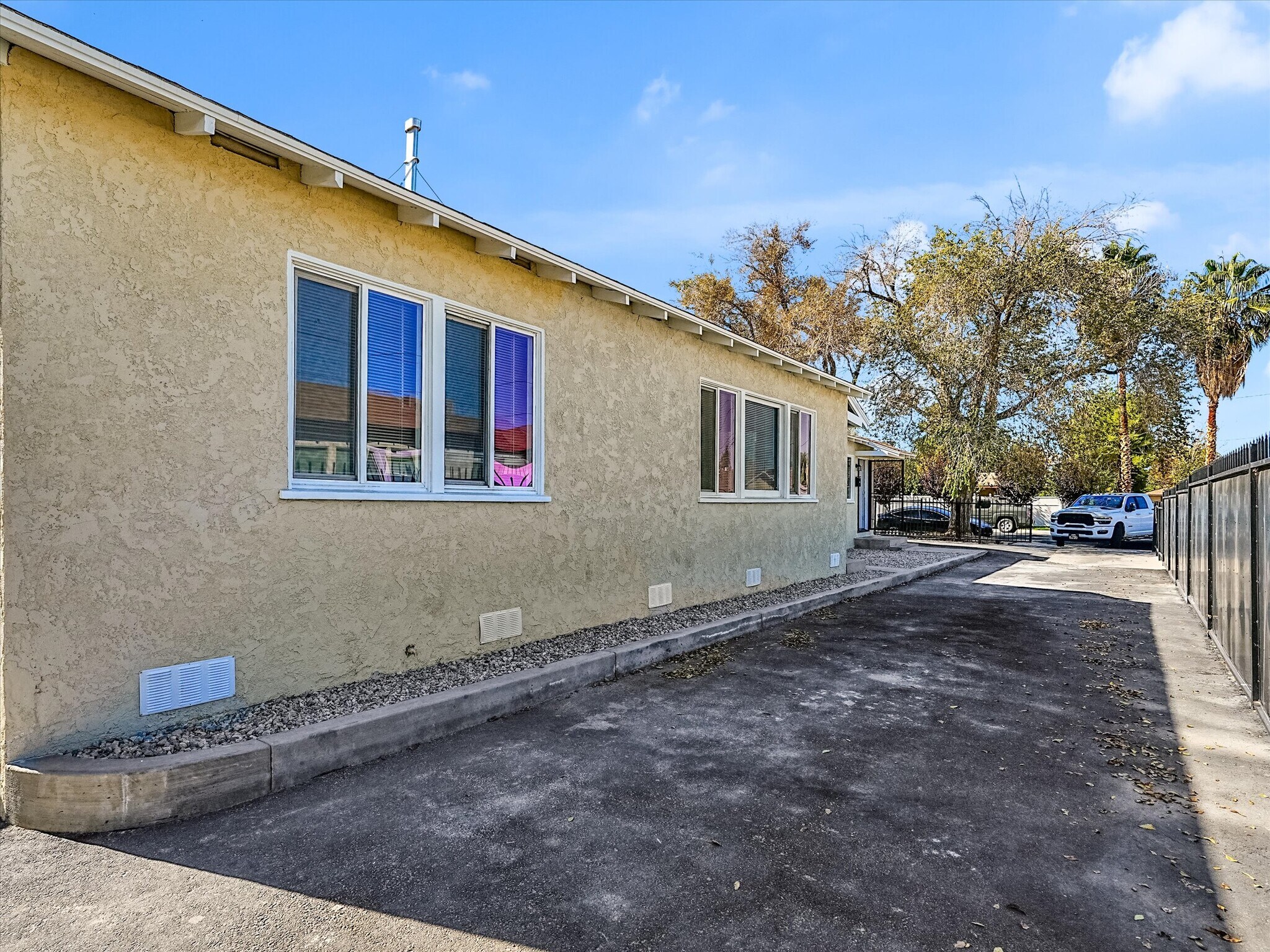 Building Photo - 44736 Gadsden Ave