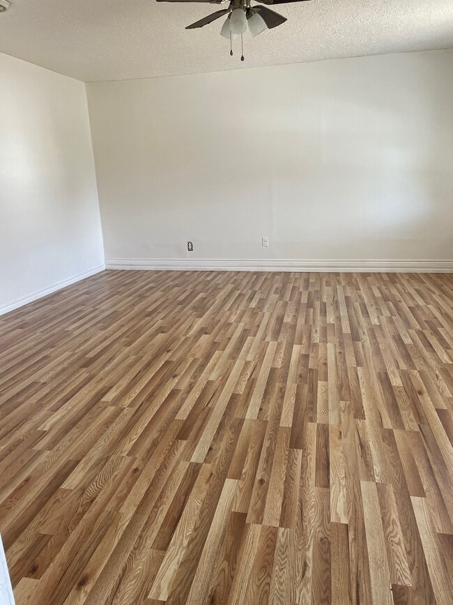 Building Photo - 1222 Kappa St