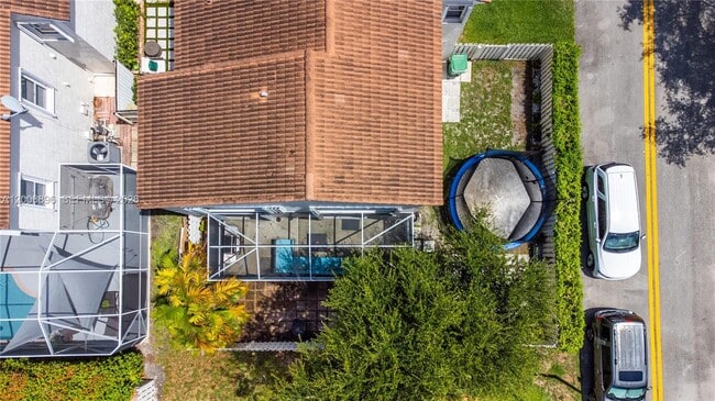 Building Photo - 14972 SW 50th Ct