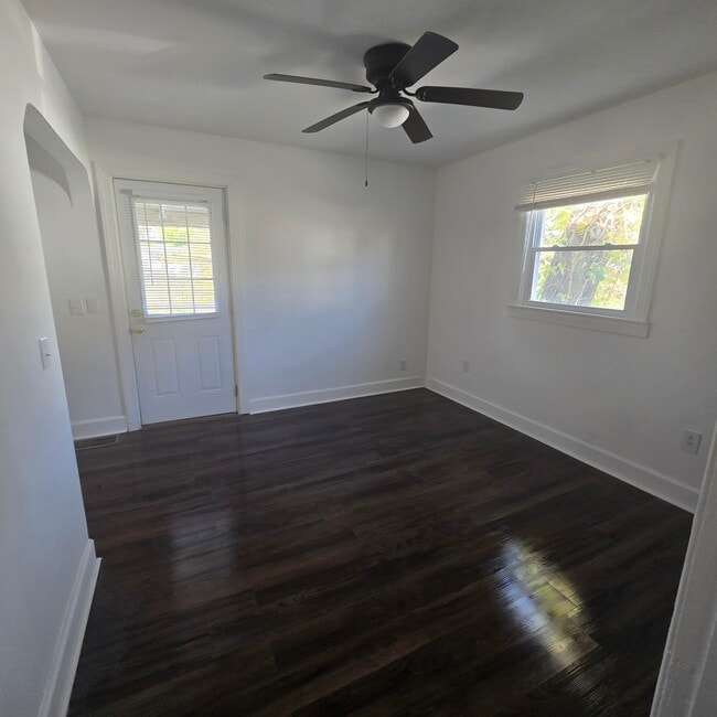 Building Photo - 168 Myrtle Ave