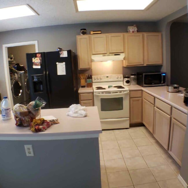 Building Photo - 8206 Talkenhorn