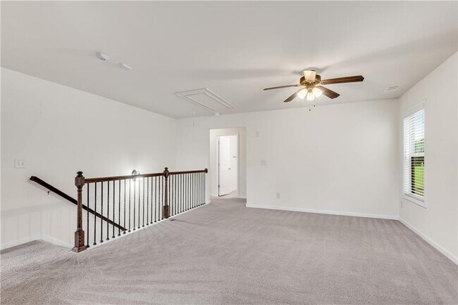 Building Photo - 4920 Breezewood Cir