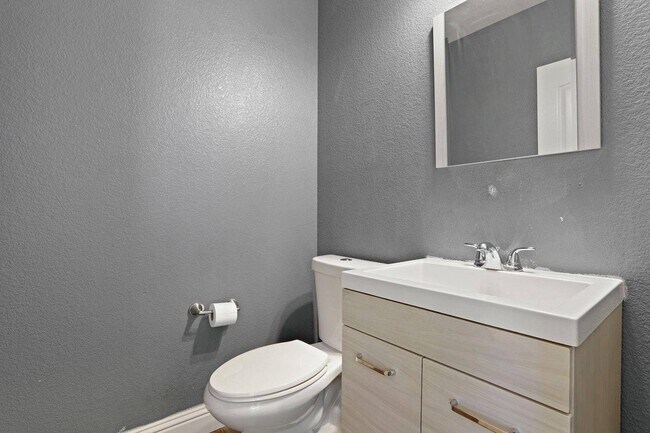 Building Photo - 2514 Mercato Ln