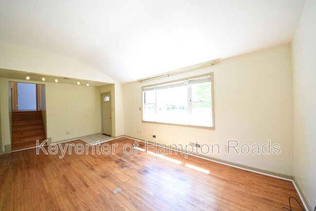 Building Photo - 8356 Cape View Ct