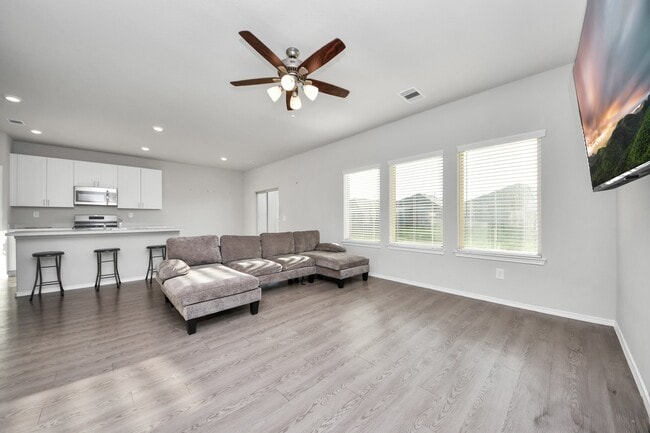 Building Photo - 21738 Rustic River Ranch Ave