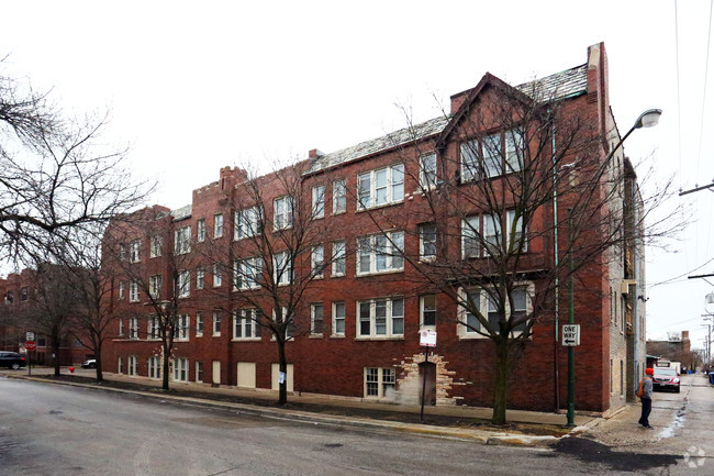 3055 W Leland Ave - 3051 W Leland Ave