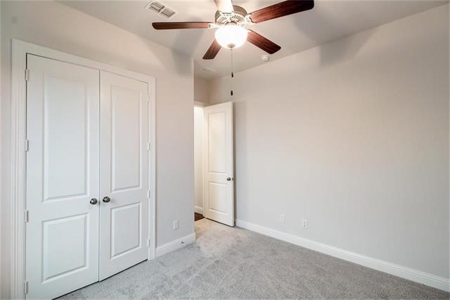 Building Photo - 860 Avery St