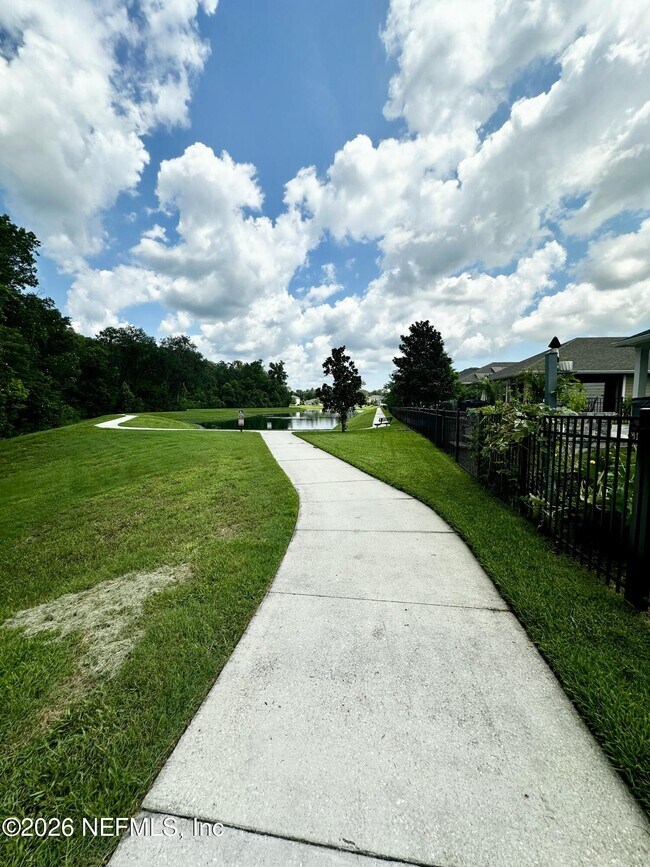 Building Photo - 227 Sawmill Landing Dr