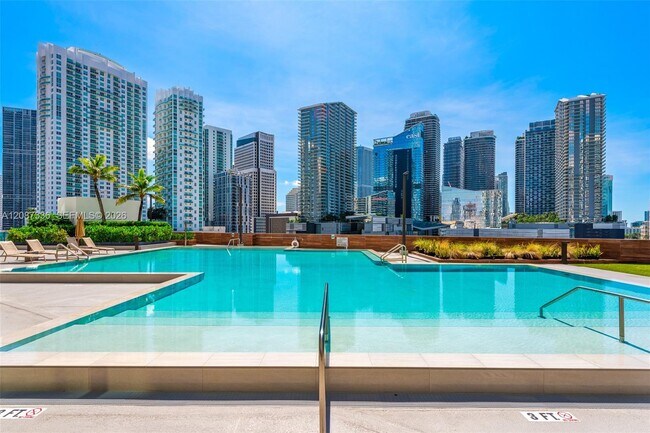 Building Photo - 350 S Miami Ave
