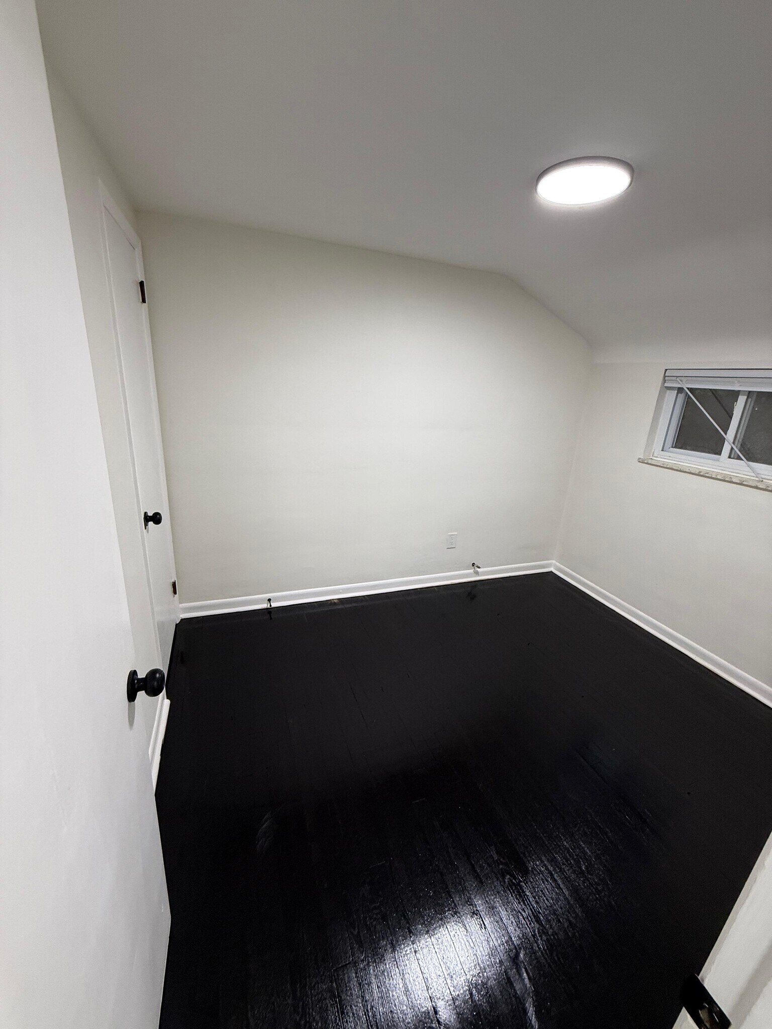 Building Photo - 630 Church St