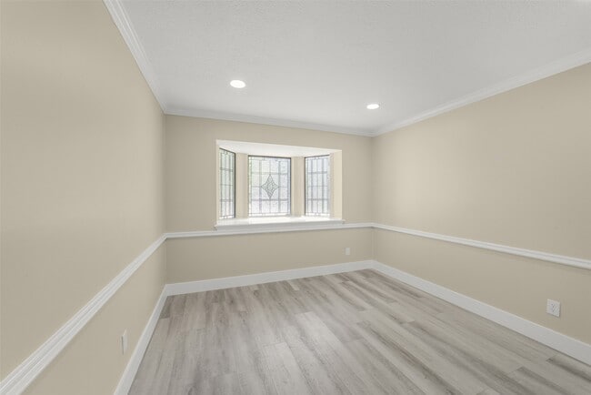 Building Photo - 4138 Club Valley Dr