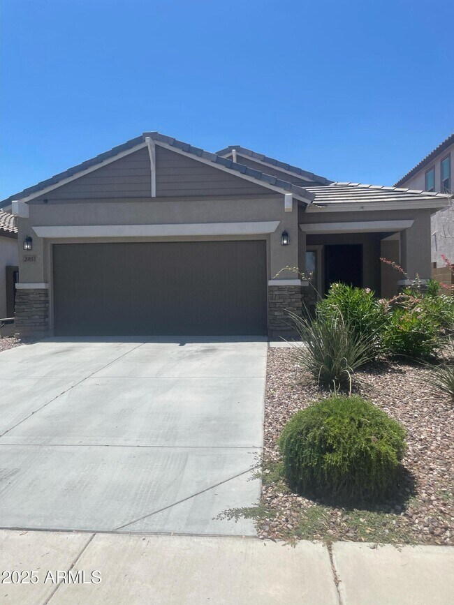 Primary Photo - 20193 W Desert Bloom St