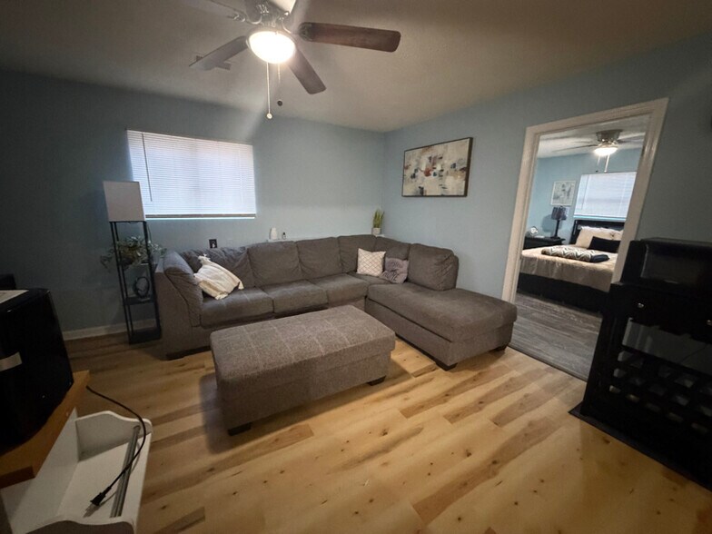 Building Photo - 1399 Austin Rd