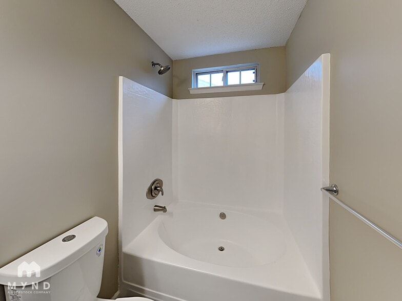 Building Photo - 7307 Preakness Stakes Ln