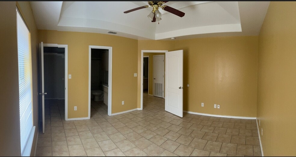 Building Photo - 1804 Agua Fina Ave