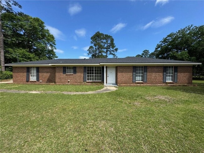 Building Photo - 24 Bethel Forest Dr S